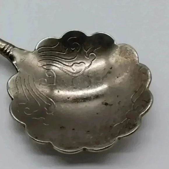 Miami Beach Scalloped edge Souvenir Engraved Spoon Kitschy Cool - Picture 3 of 5